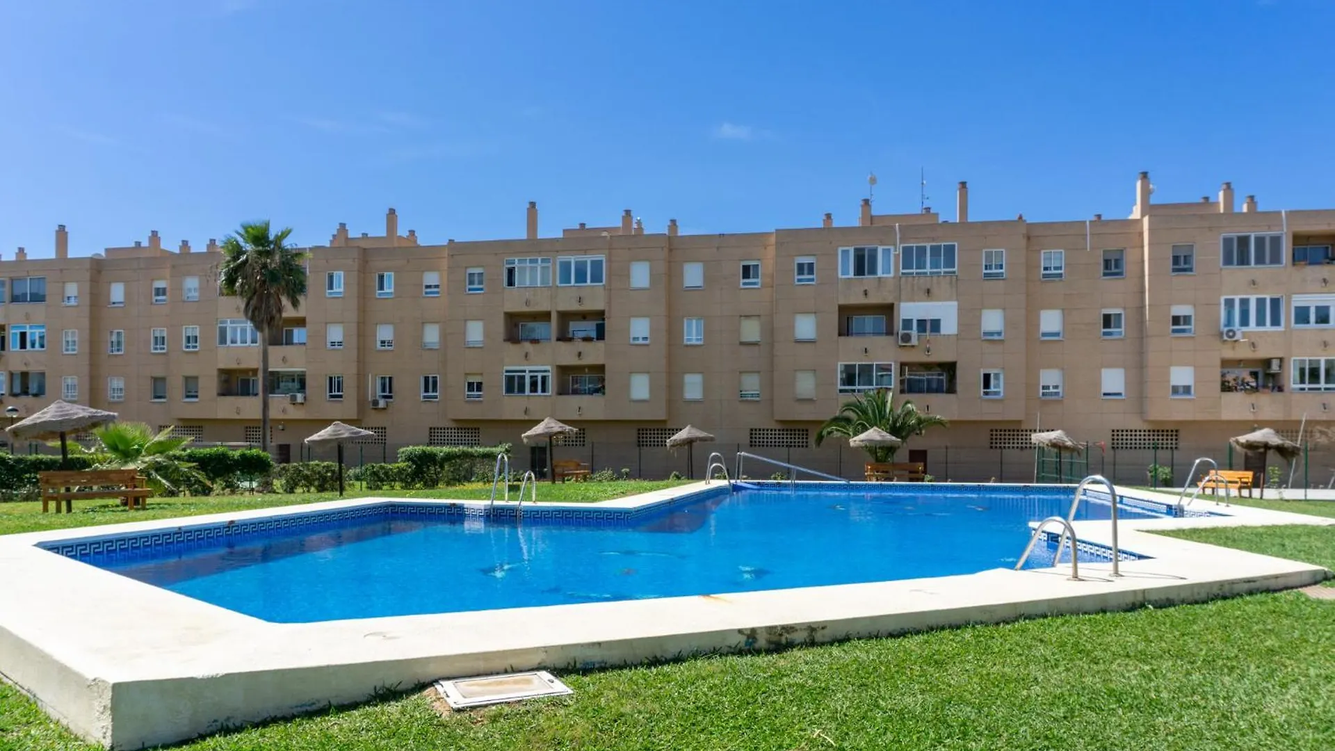 아파트 Duplex Guadalmar Beach 말라가
